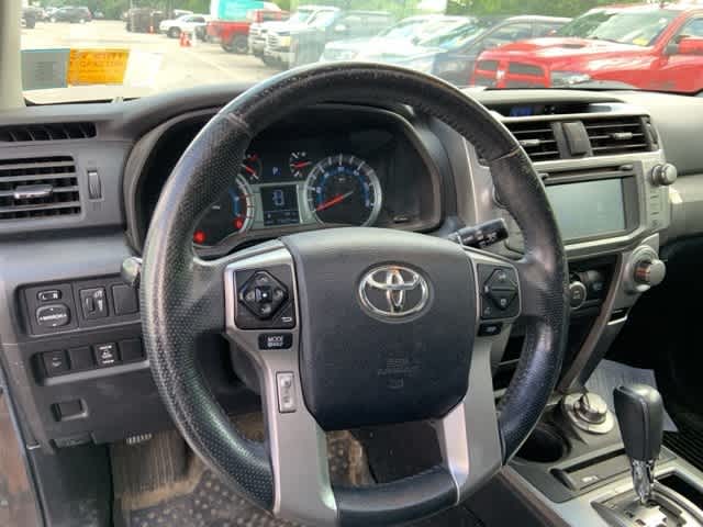 Thumbnail: 2015 Toyota 4Runner - 6