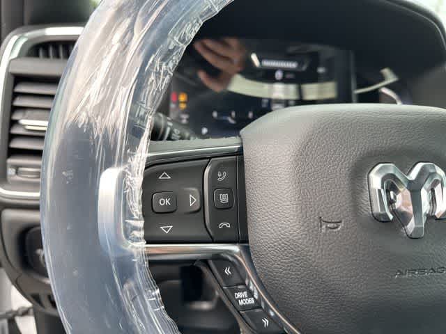 Thumbnail: 2026 RAM 1500 - 6