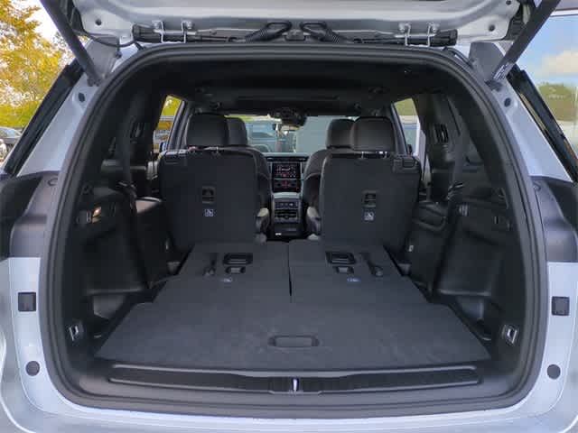 Thumbnail: 2025 Jeep Grand Cherokee L - 36