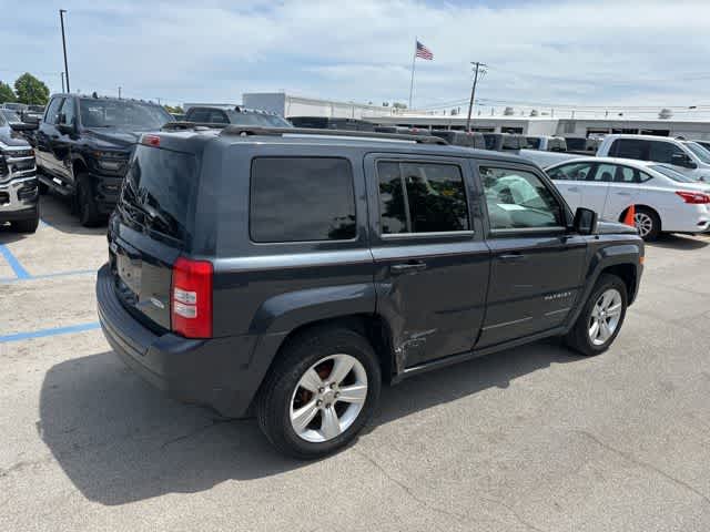 Thumbnail: 2014 Jeep Patriot - 18