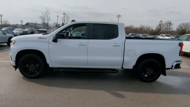 Thumbnail: 2022 Chevrolet Silverado 1500 - 5