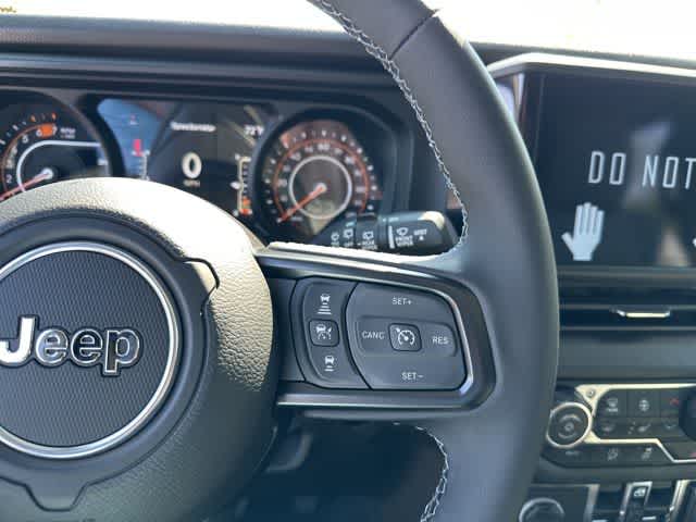 Thumbnail: 2026 Jeep Wrangler - 9