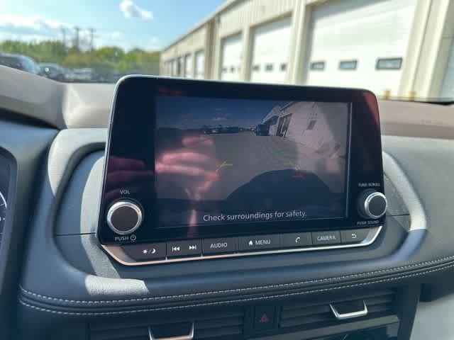 Thumbnail: 2023 Nissan Rogue - 8