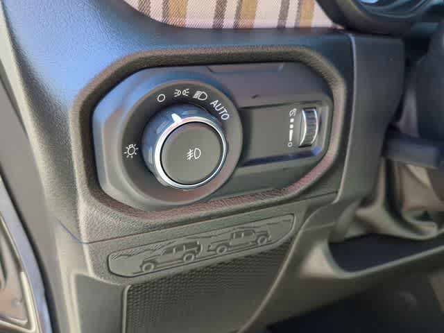 Thumbnail: 2026 Jeep Wrangler - 17