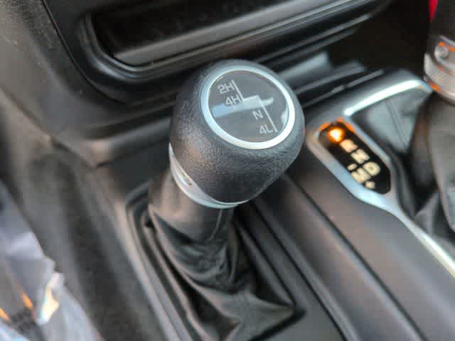 Thumbnail: 2021 Jeep Gladiator - 39