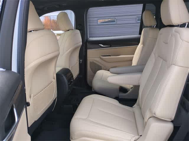 Thumbnail: 2025 Jeep Grand Cherokee L - 21