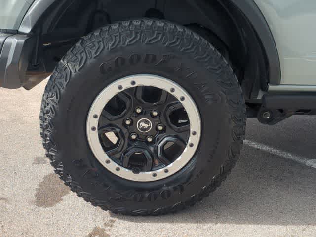 Thumbnail: 2021 Ford Bronco - 13