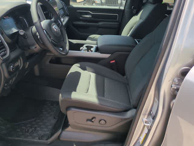Thumbnail: 2026 RAM 1500 - 17