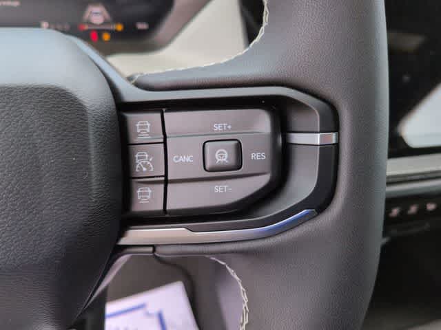 Thumbnail: 2026 Jeep Cherokee - 25