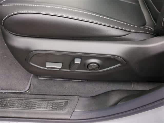 Thumbnail: 2025 Jeep Grand Cherokee - 18