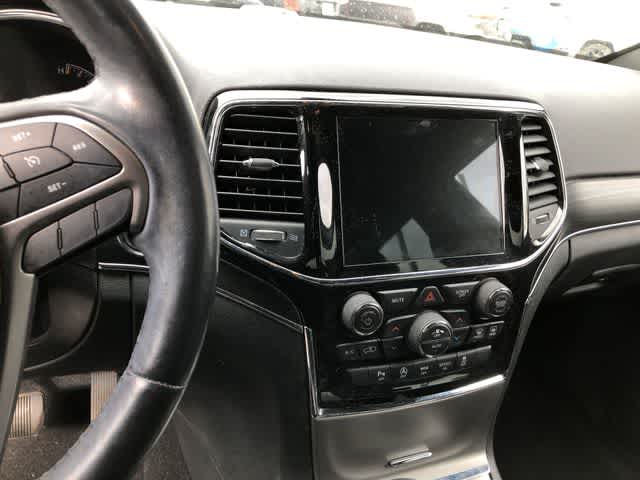 Thumbnail: 2019 Jeep Grand Cherokee - 12