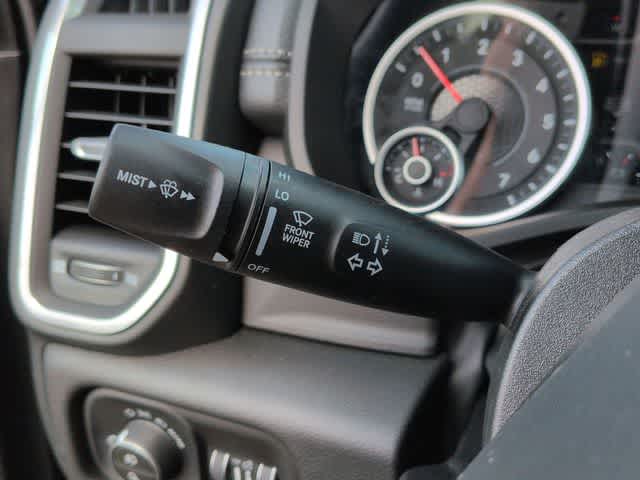 Thumbnail: 2026 RAM 1500 - 27