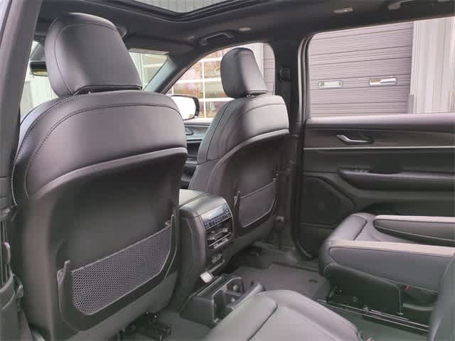 Thumbnail: 2025 Jeep Grand Cherokee L - 19