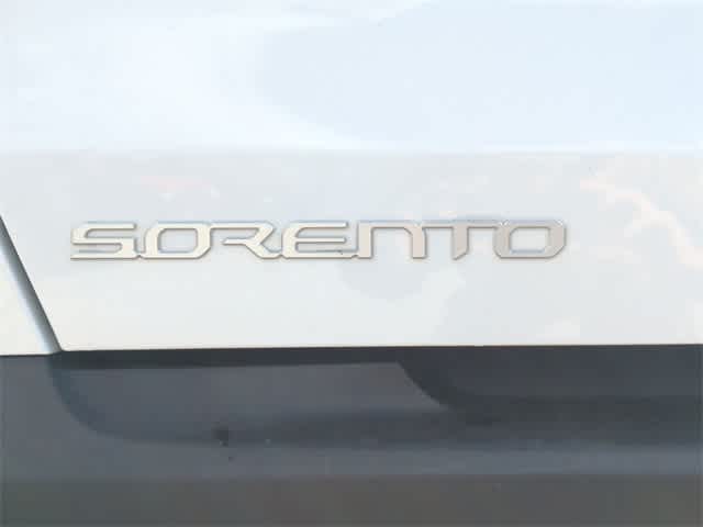 Thumbnail: 2023 Kia Sorento - 12