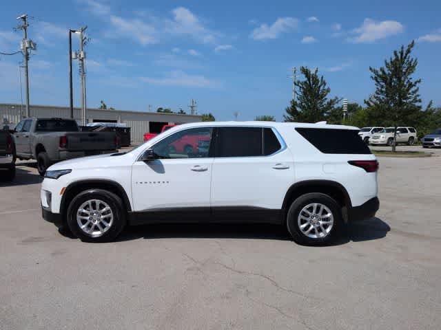 Thumbnail: 2023 Chevrolet Traverse - 5