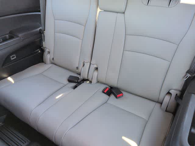 Thumbnail: 2018 Honda Pilot - 38