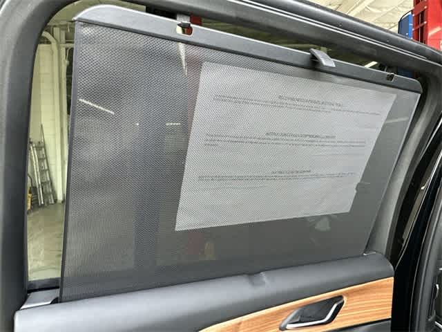 Thumbnail: 2023 Jeep Grand Cherokee - 40