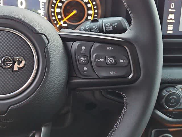 Thumbnail: 2026 Jeep Wrangler - 25