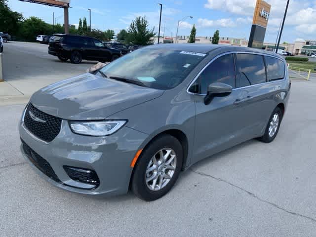 Thumbnail: 2023 Chrysler Pacifica - 2