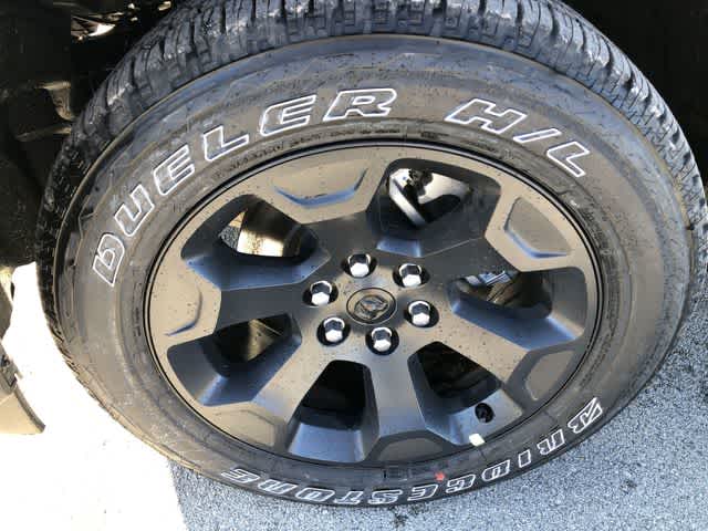 Thumbnail: 2026 RAM 1500 - 10