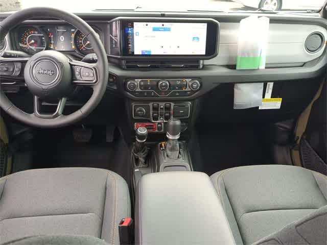 Thumbnail: 2026 Jeep Gladiator - 14