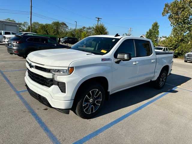 Thumbnail: 2024 Chevrolet Silverado 1500 - 2