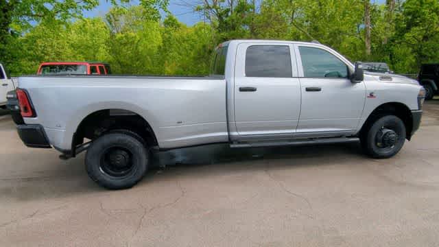Thumbnail: 2026 RAM 3500 - 9