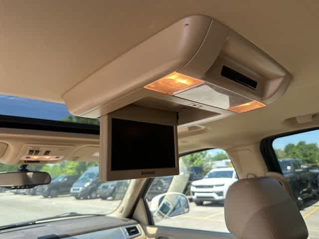 Thumbnail: 2013 Cadillac Escalade - 12
