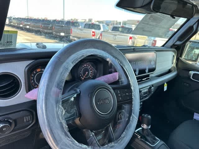 Thumbnail: 2026 Jeep Wrangler - 3