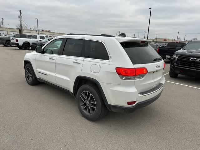 Thumbnail: 2017 Jeep Grand Cherokee - 19