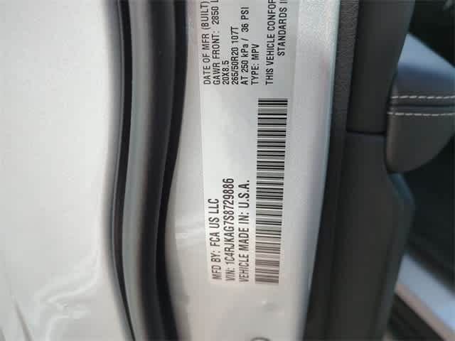 Thumbnail: 2025 Jeep Grand Cherokee L - 38