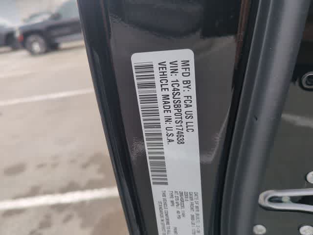 Thumbnail: 2026 Jeep Grand Wagoneer L - 39