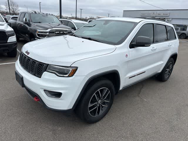 Thumbnail: 2018 Jeep Grand Cherokee - 2