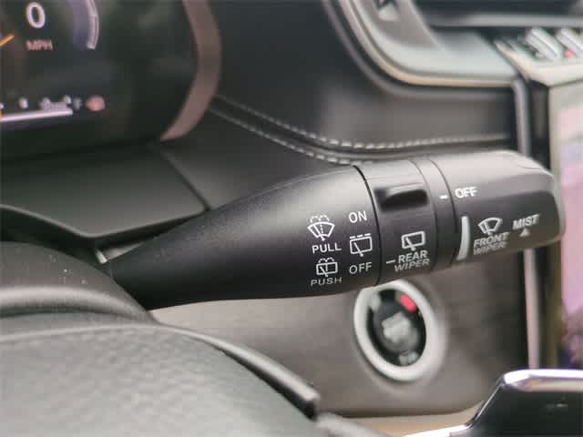 Thumbnail: 2025 Jeep Grand Cherokee - 28