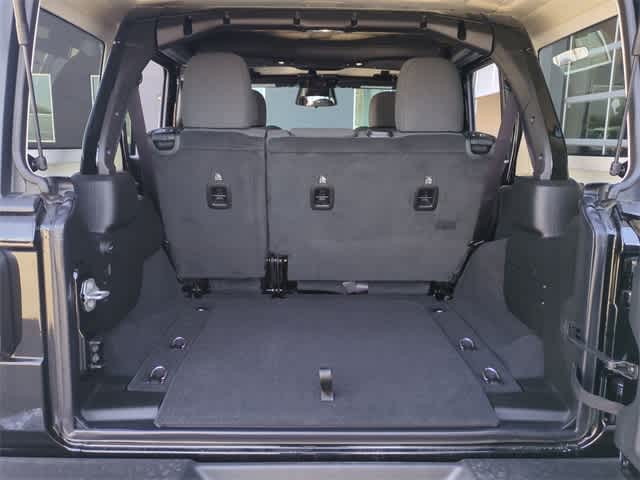 Thumbnail: 2026 Jeep Wrangler - 34