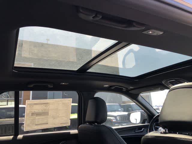 Thumbnail: 2026 Jeep Grand Cherokee - 20