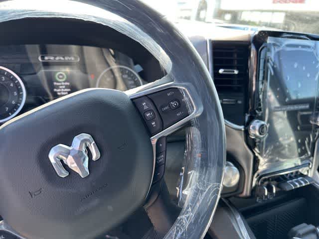 Thumbnail: 2026 RAM 1500 - 5