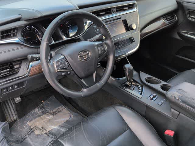 Thumbnail: 2014 Toyota Avalon - 10