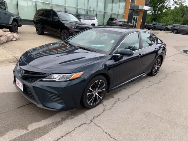Thumbnail: 2018 Toyota Camry - 13