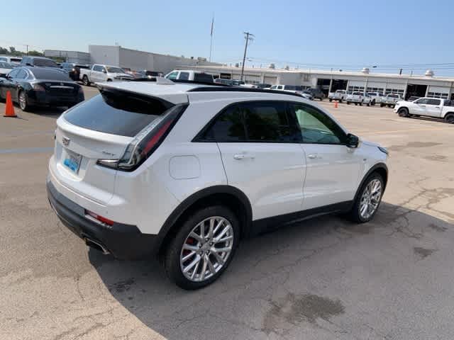 Thumbnail: 2021 Cadillac XT4 - 26