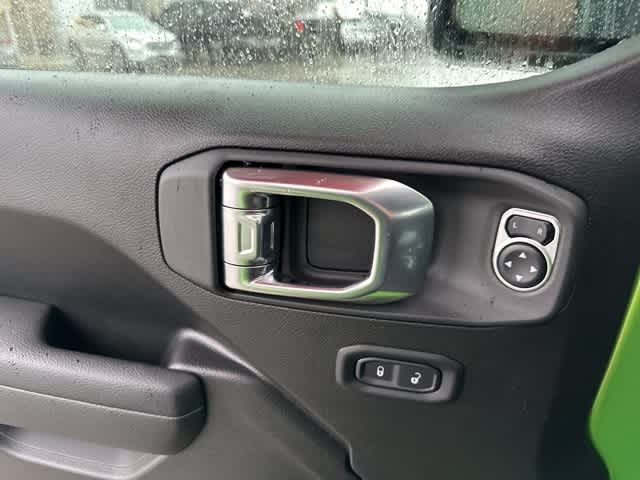 Thumbnail: 2026 Jeep Wrangler - 9