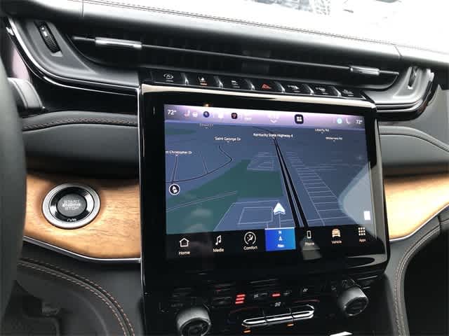 Thumbnail: 2023 Jeep Grand Cherokee - 16