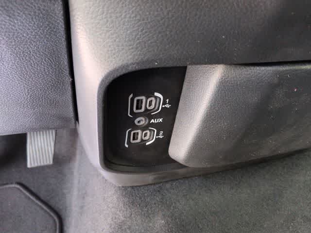 Thumbnail: 2026 RAM 1500 - 31