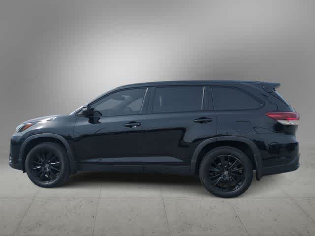 Thumbnail: 2019 Toyota Highlander - 5