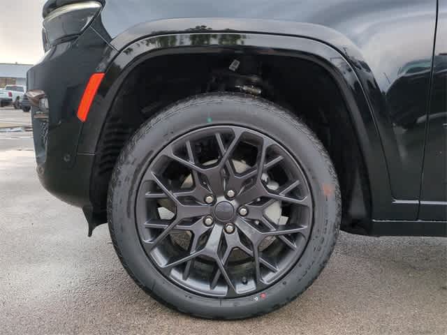 Thumbnail: 2025 Jeep Grand Cherokee - 14