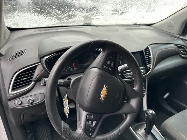 Thumbnail: 2020 Chevrolet Trax - 5