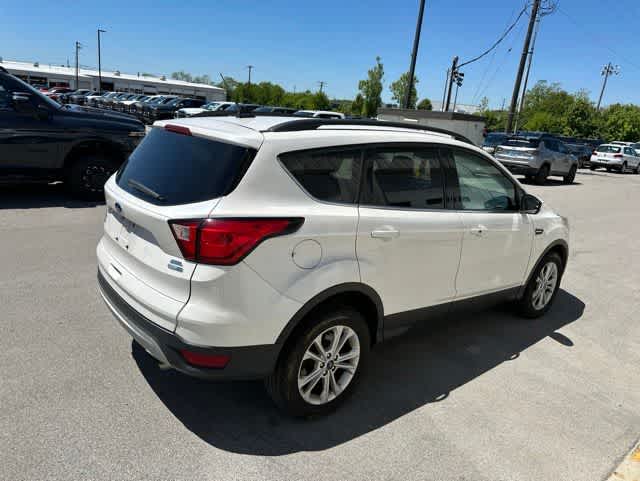 Thumbnail: 2019 Ford Escape - 21