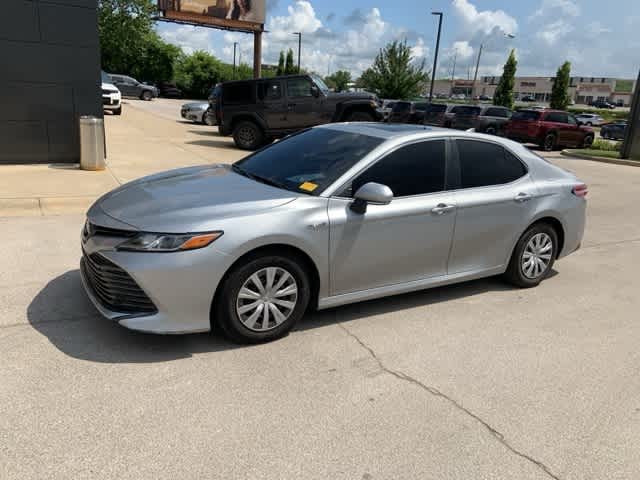 Thumbnail: 2020 Toyota Camry - 12