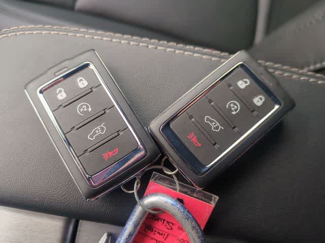 Thumbnail: 2026 Jeep Grand Wagoneer L - 38