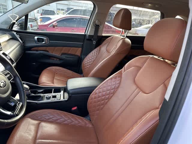 Thumbnail: 2021 Kia Sorento - 4